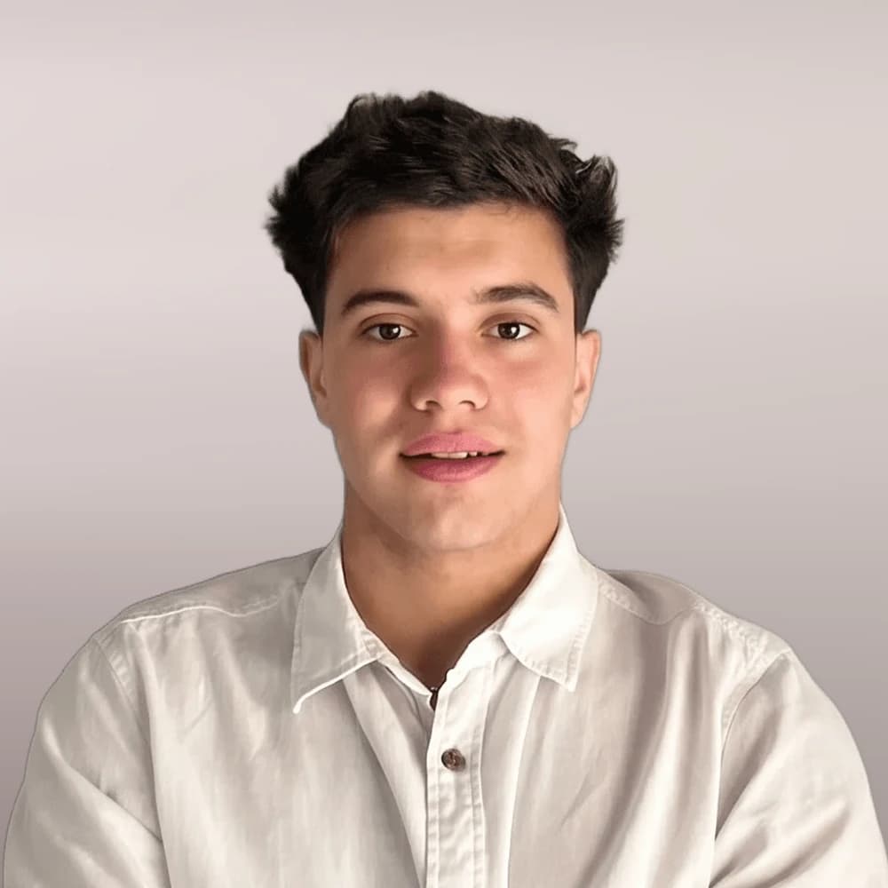 León Clark